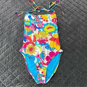Trina Turk One Piece Swimsuit Women’s 14 Floral Fontaine Convertible Maillot B14